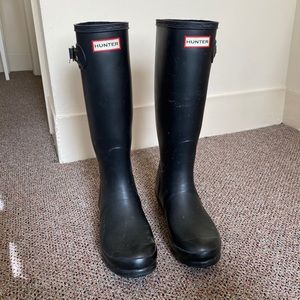 Tall Matte Black Hunter Boots Size 7